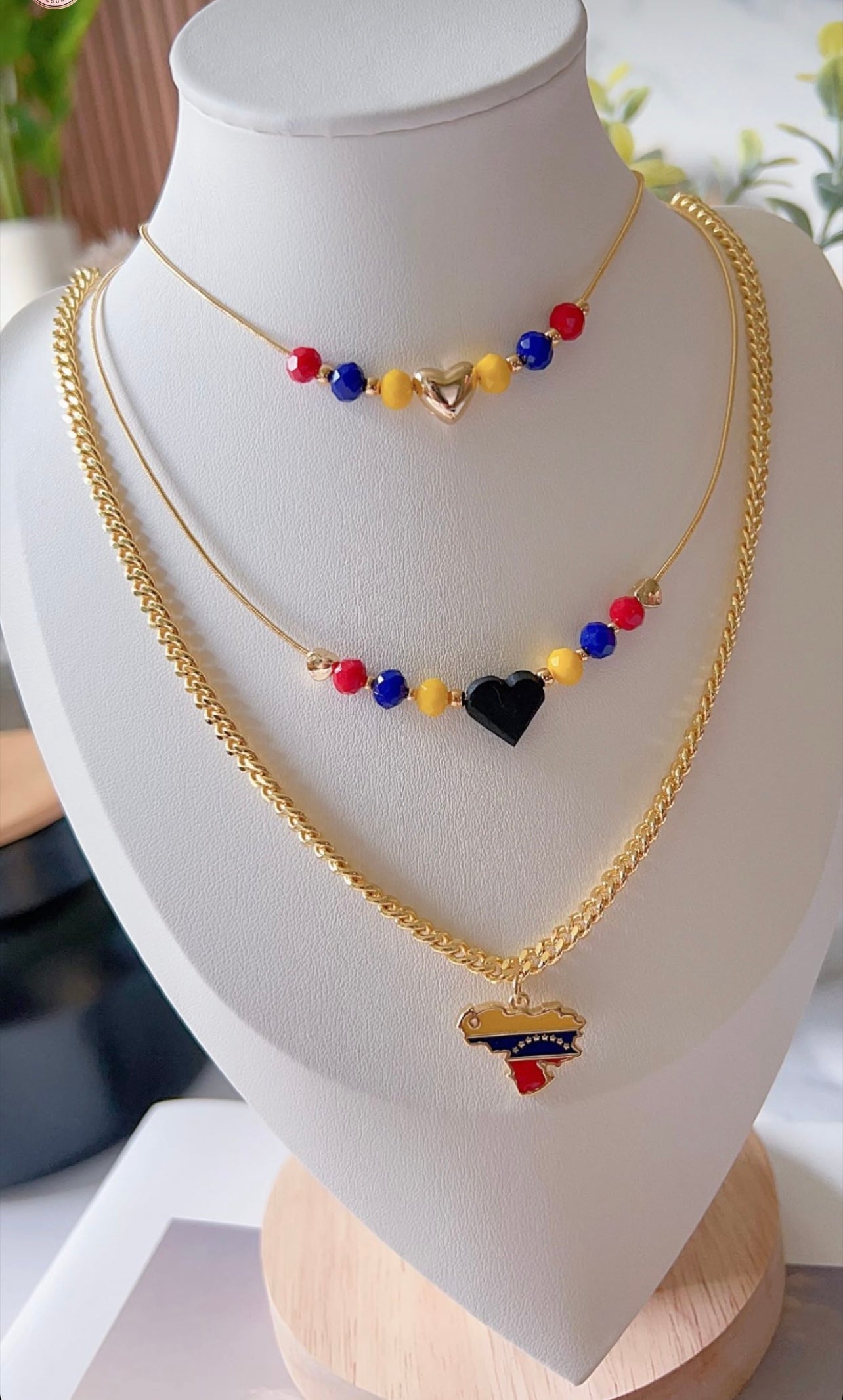 Vzla Necklace free