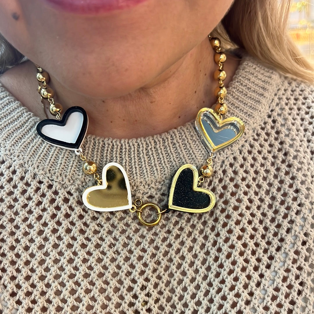 Necklace Heart Mirrow w&b