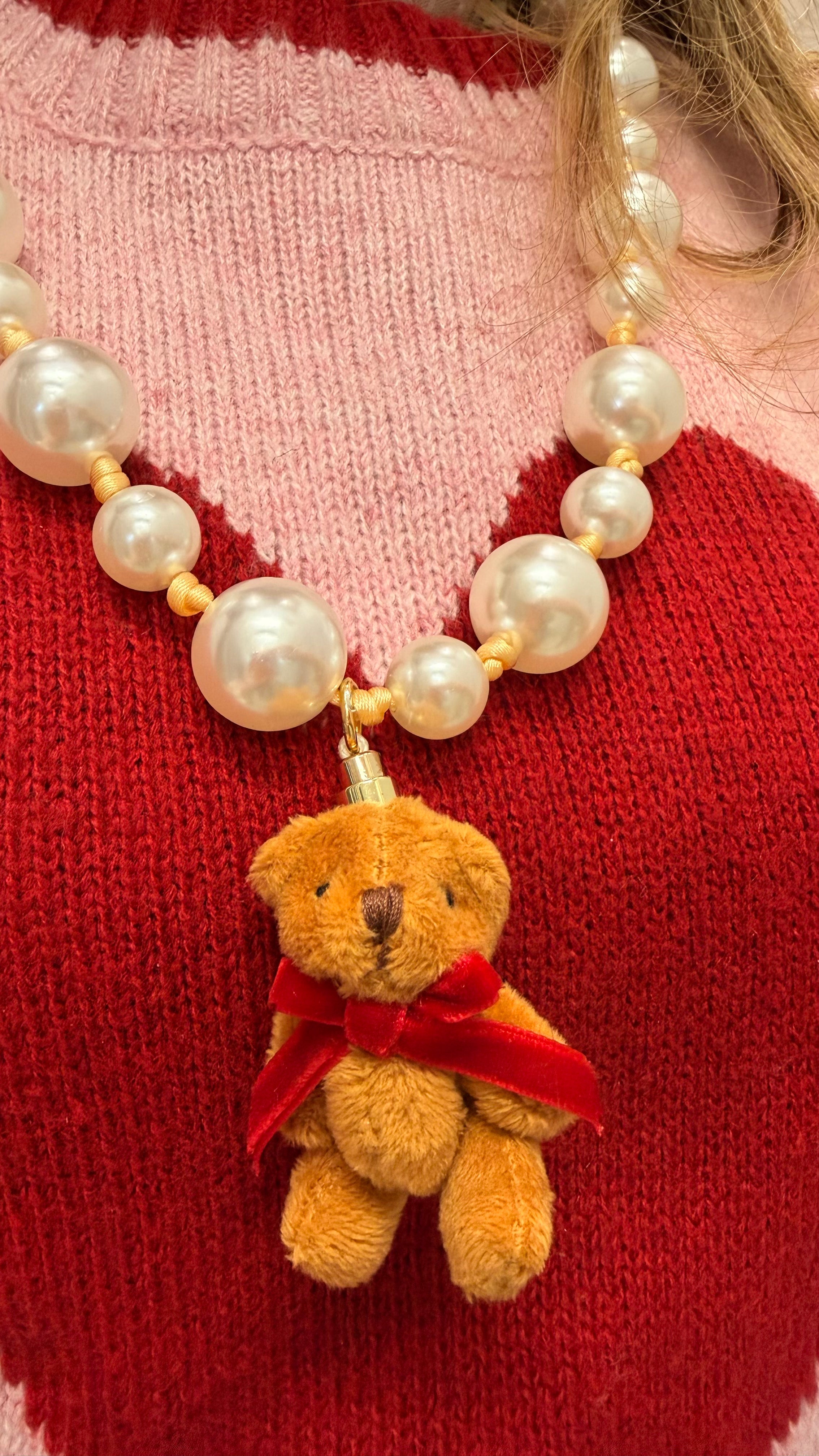 Necklace Teddy bears pearls