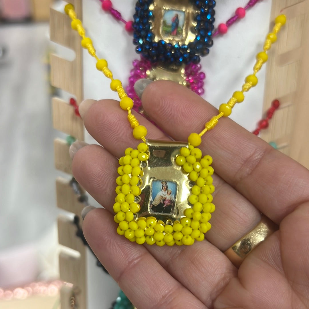 Necklace escapulario single regular Square