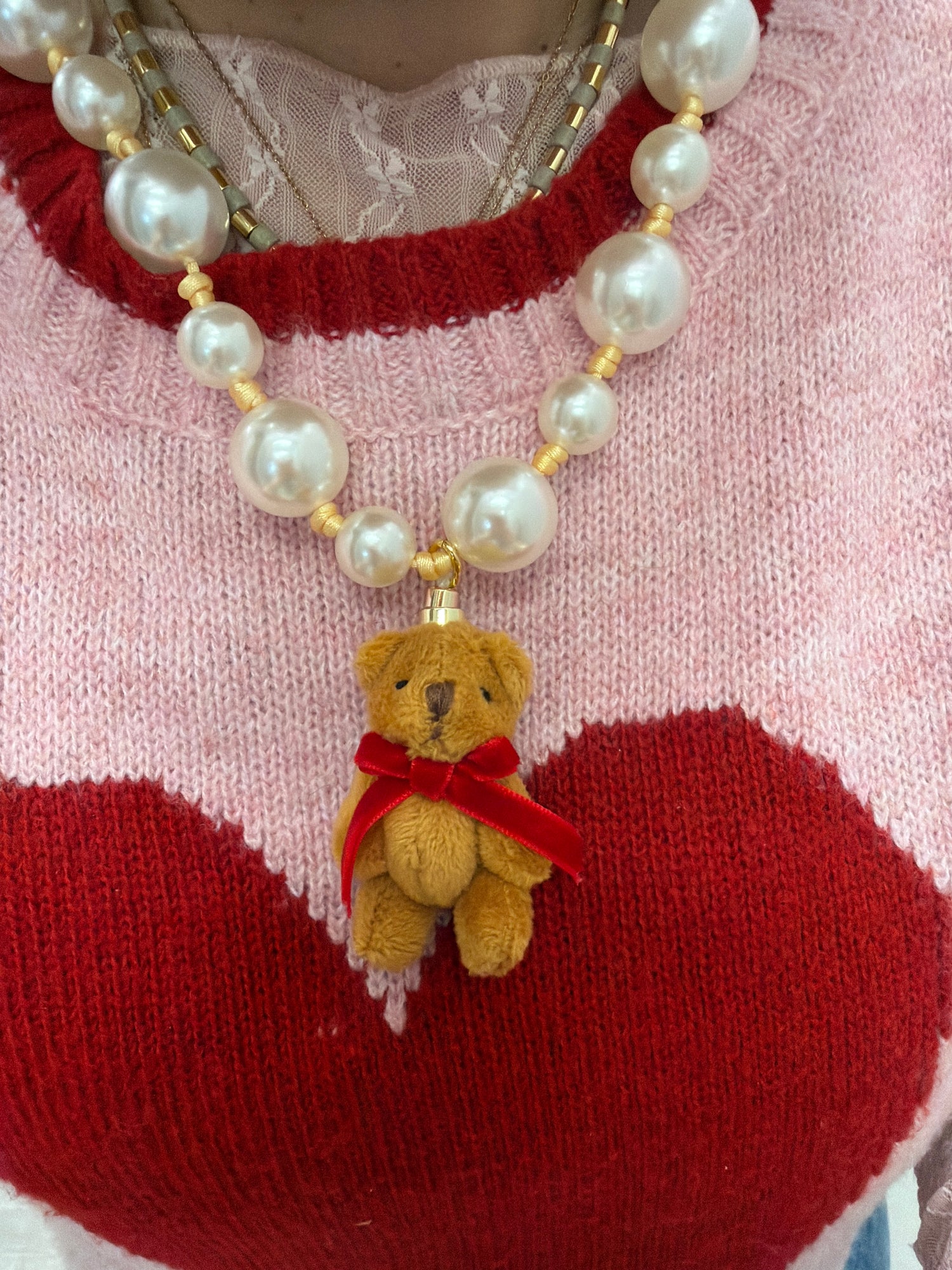 Necklace Teddy bears pearls