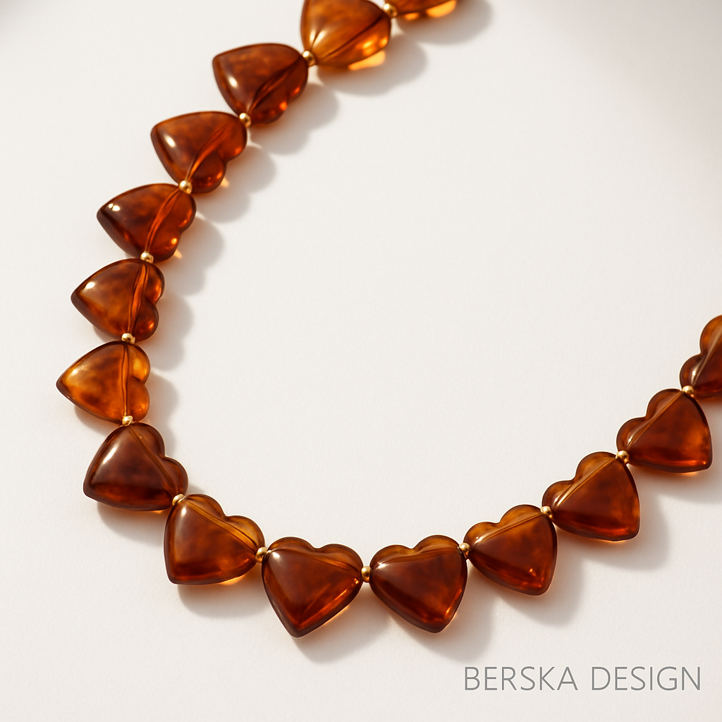 Carey necklace heart