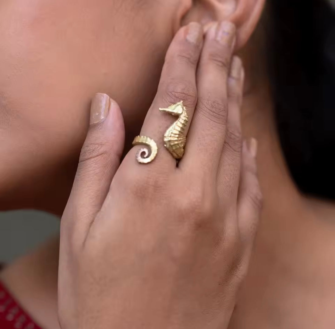 Seahorse adjustable Ring