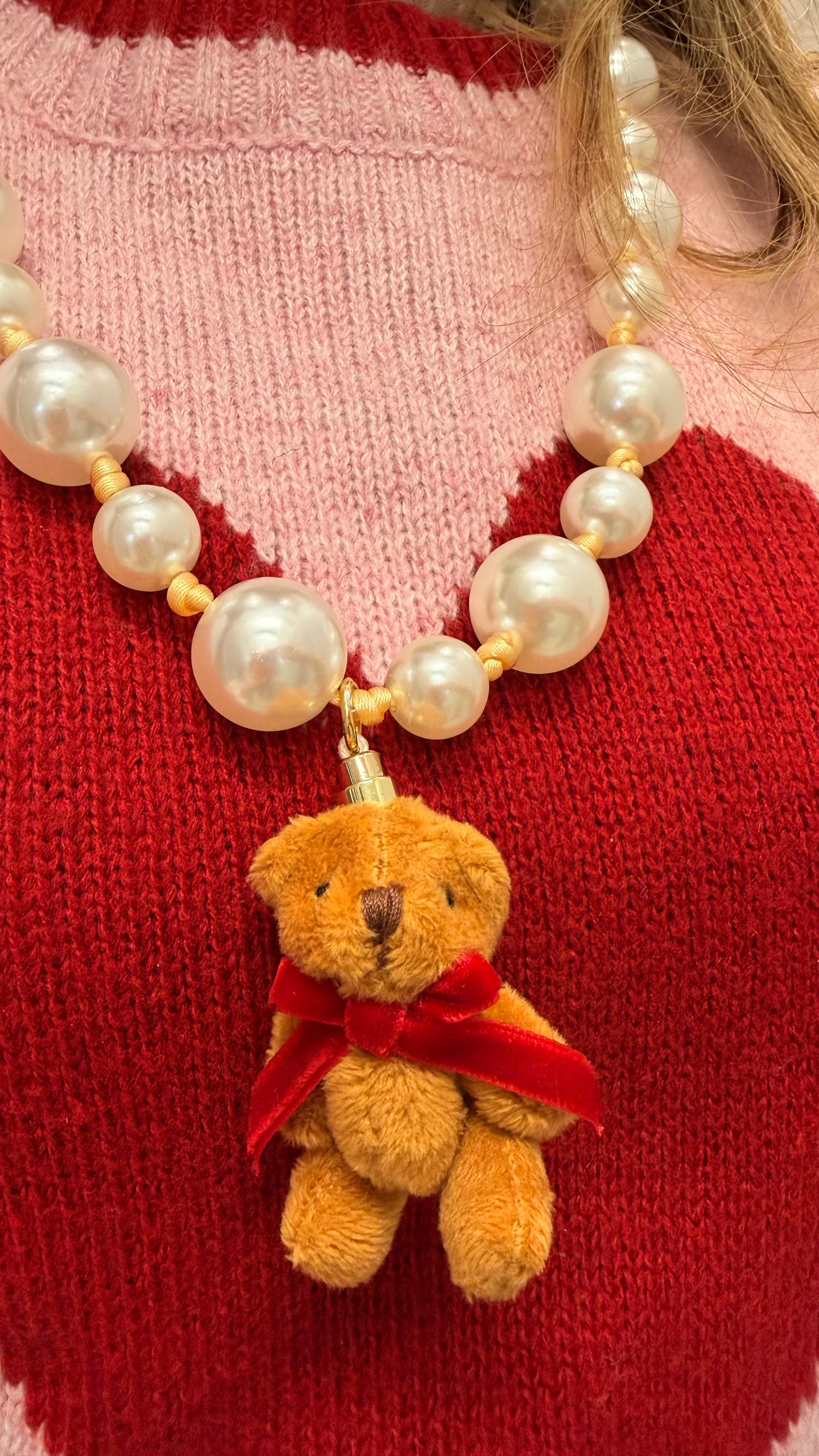 Necklace Teddy bears pearls