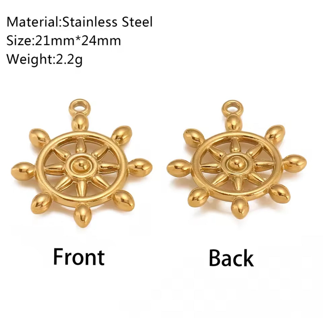 Rudder charm