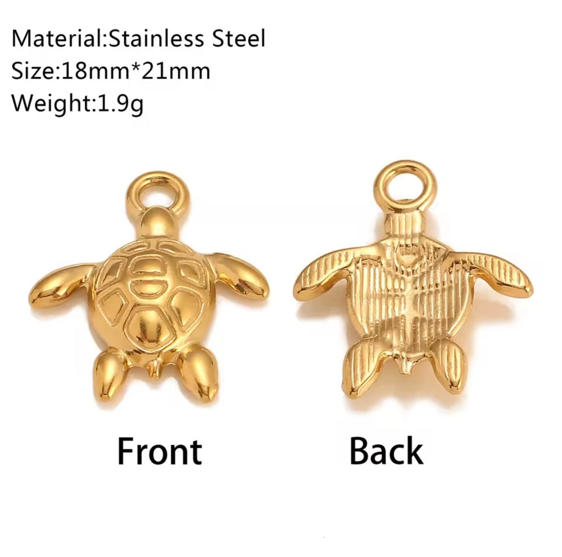Turtler charm