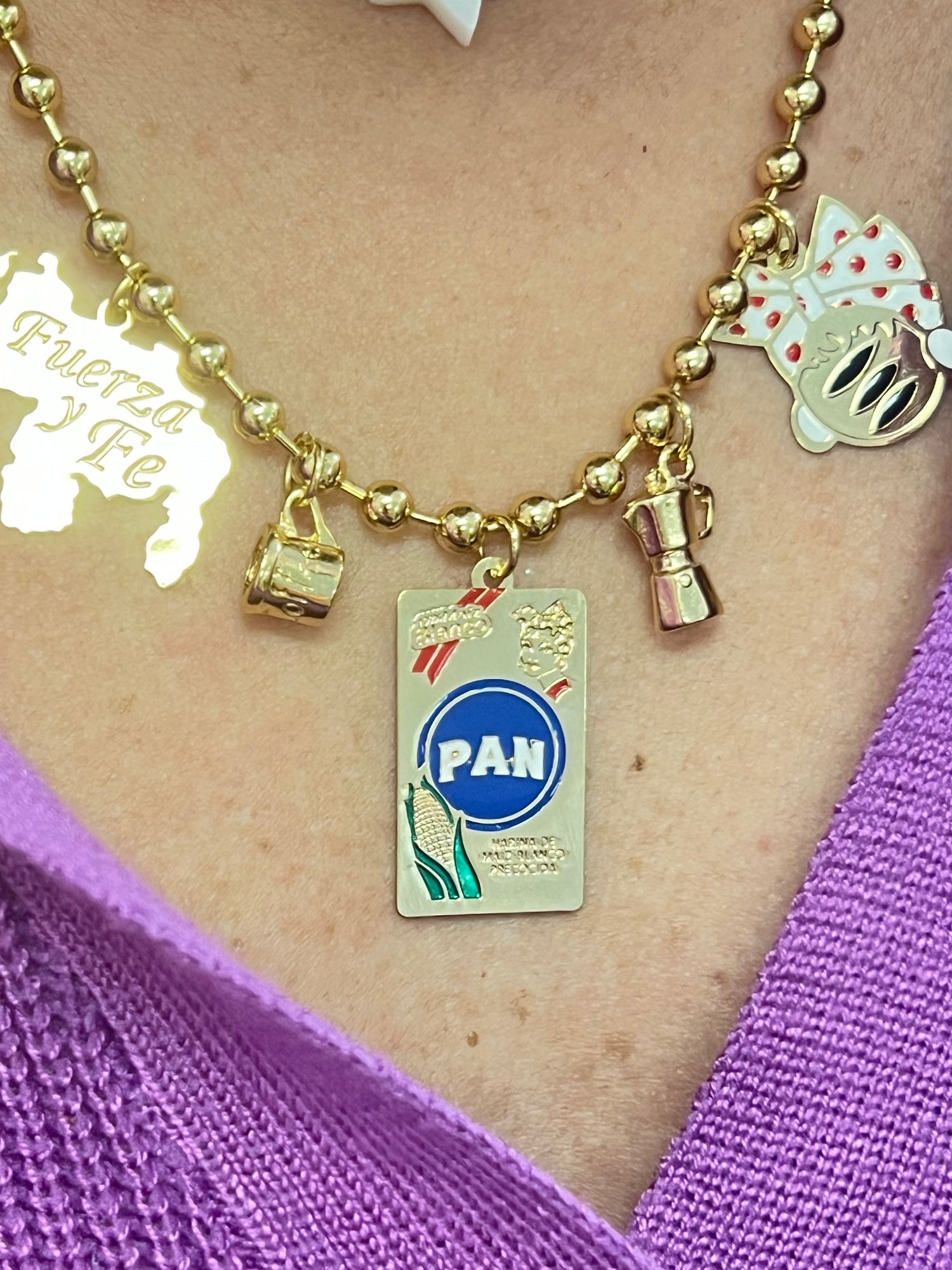 Vzla Necklace Arepita