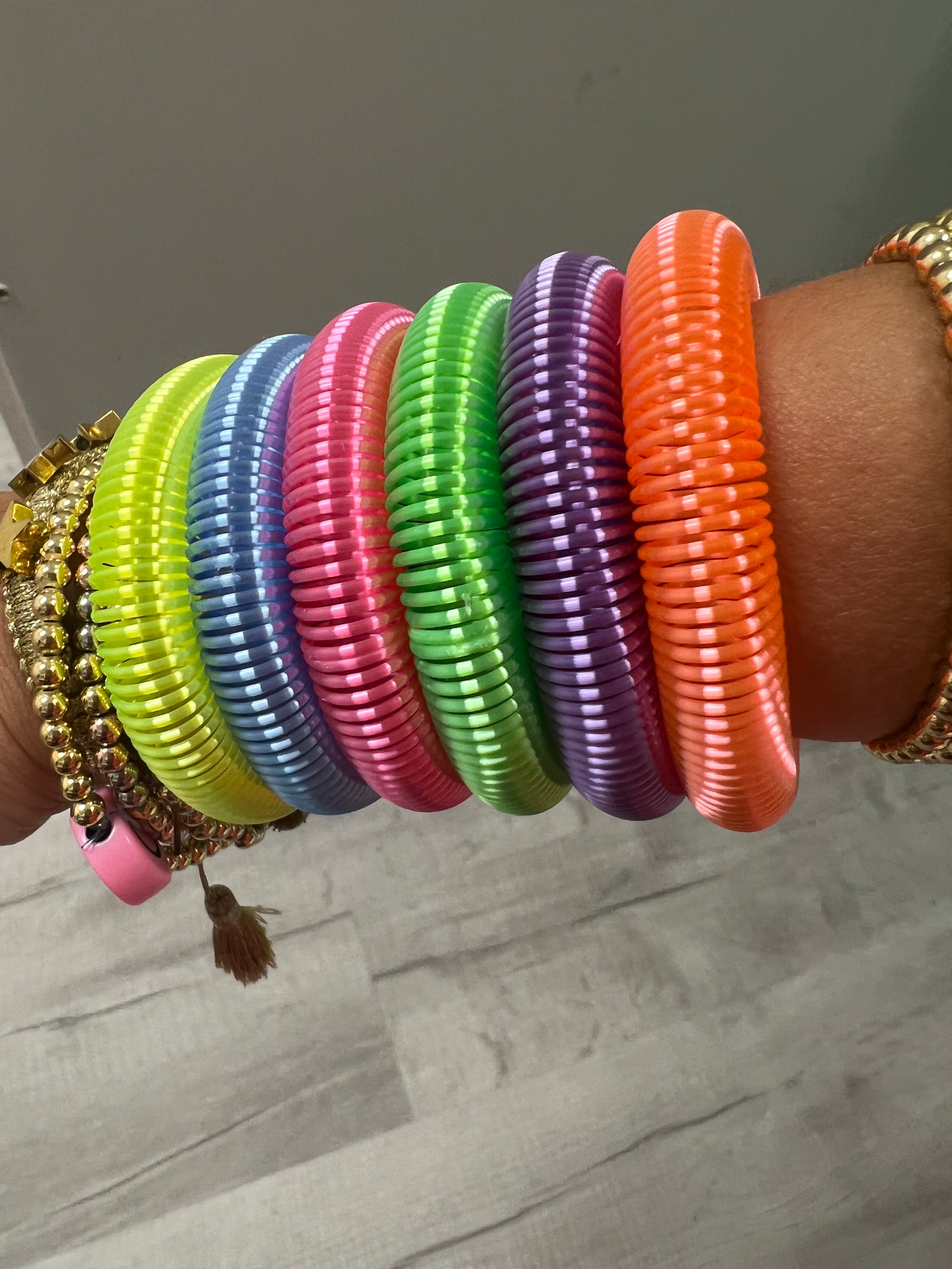 Bracelet retro neon slinky x6 size medium